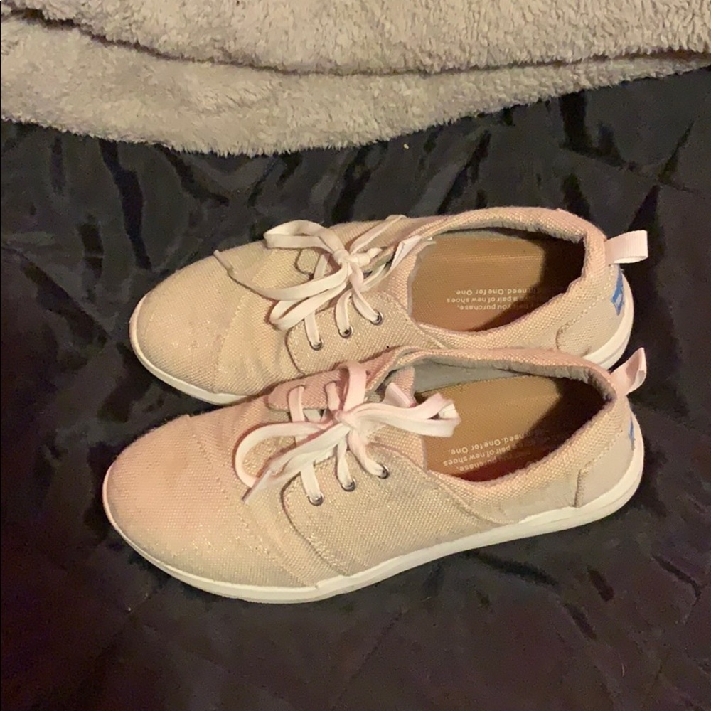 Toms!